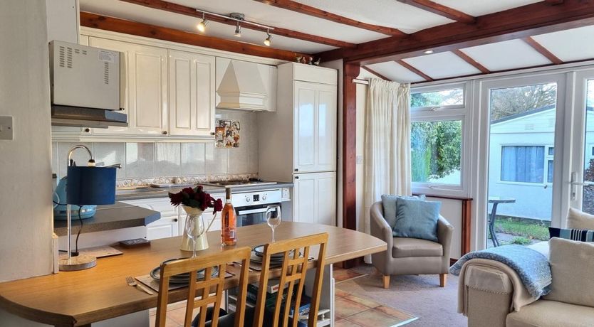 Photo of 2 Bed in Galmpton