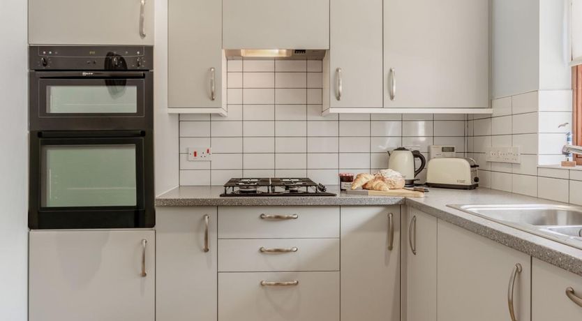 Photo of 3 Bed in Appledore