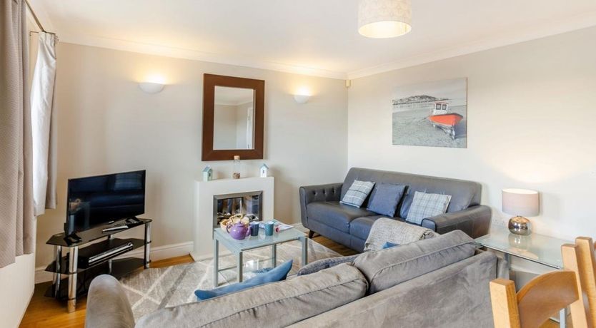 Photo of 3 Bed in Appledore