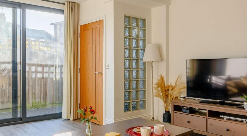 Photo of 3 Bed in Eastbourne