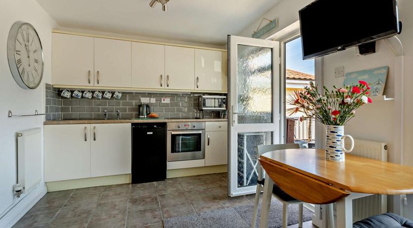 Photo of 2 Bed in Brixham