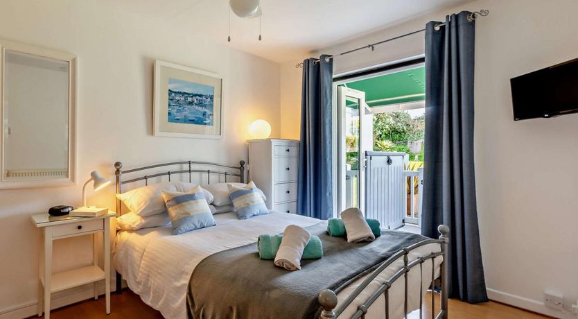 Photo of 2 Bed in Brixham