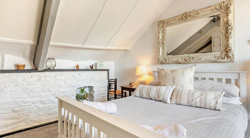 Photo of 1 Bed in Brixham