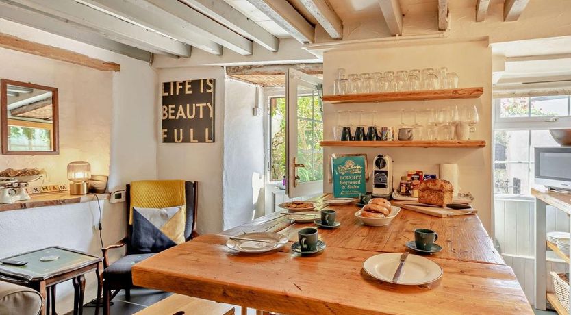 Photo of 1 Bed in Brixham