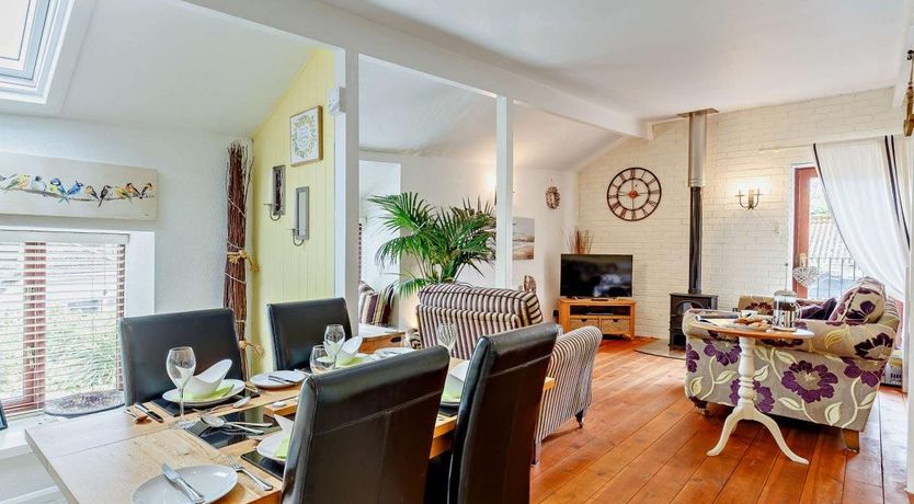 Photo of 2 Bed in Brixham