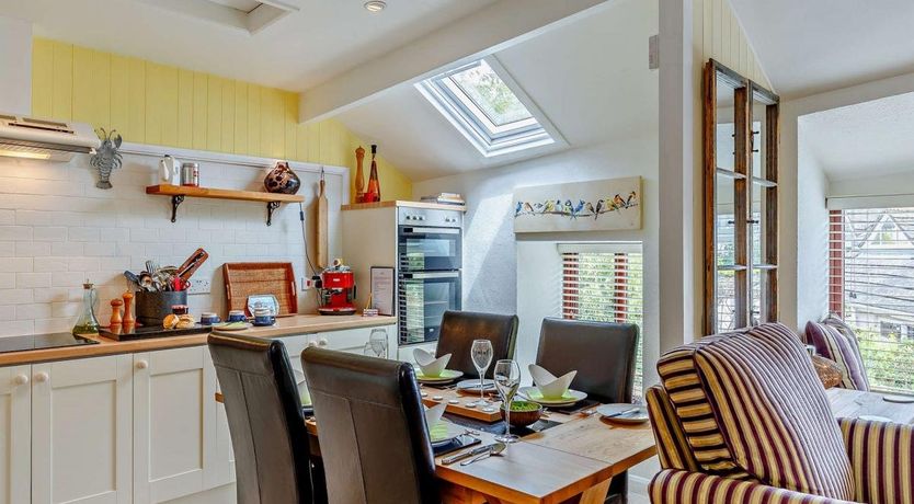 Photo of 2 Bed in Brixham