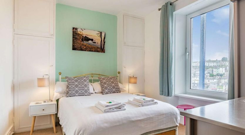 Photo of 3 Bed in Brixham