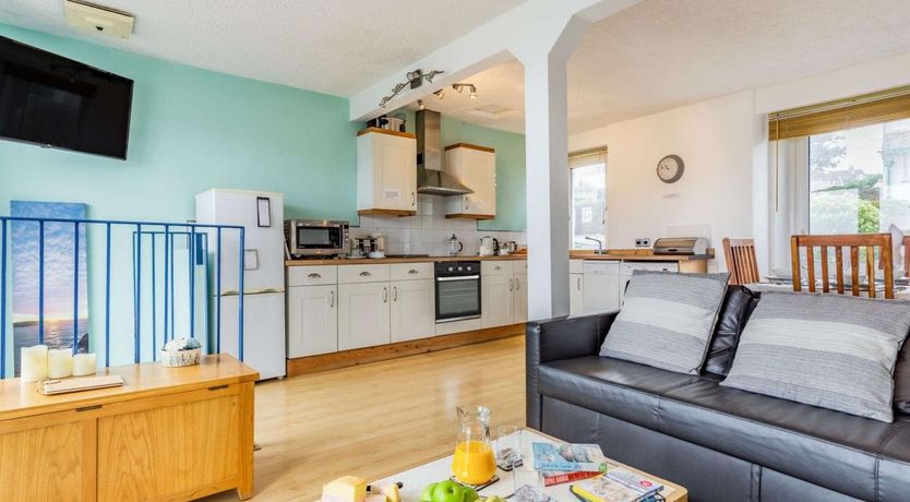 Photo of 3 Bed in Brixham