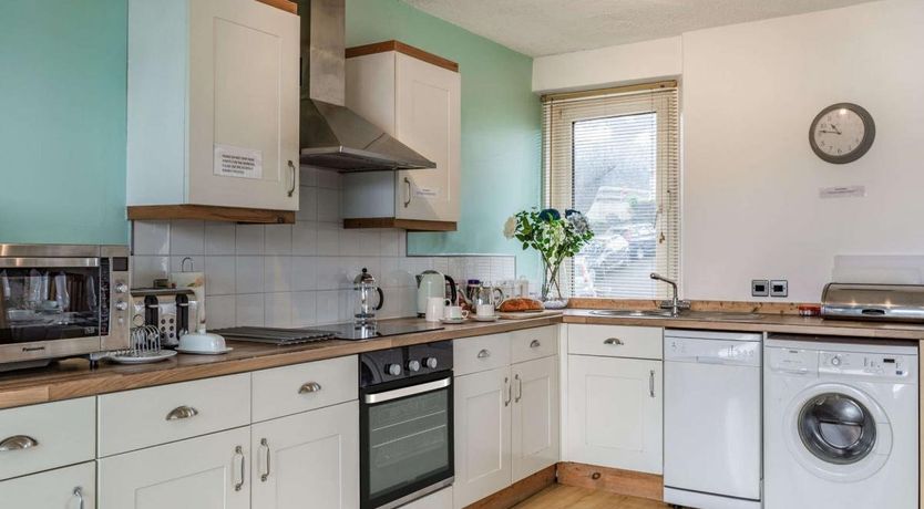 Photo of 3 Bed in Brixham