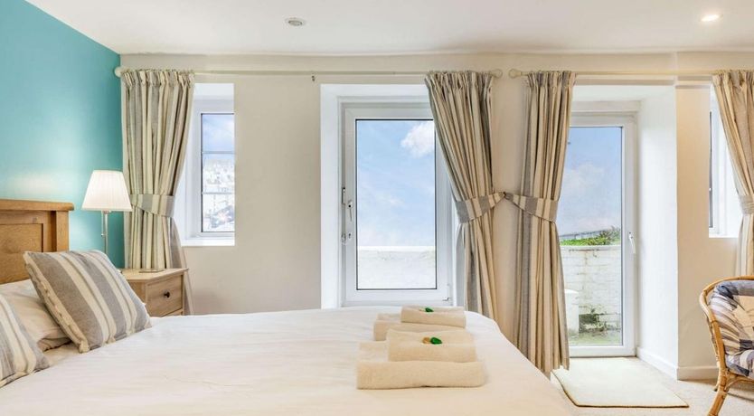 Photo of 3 Bed in Brixham