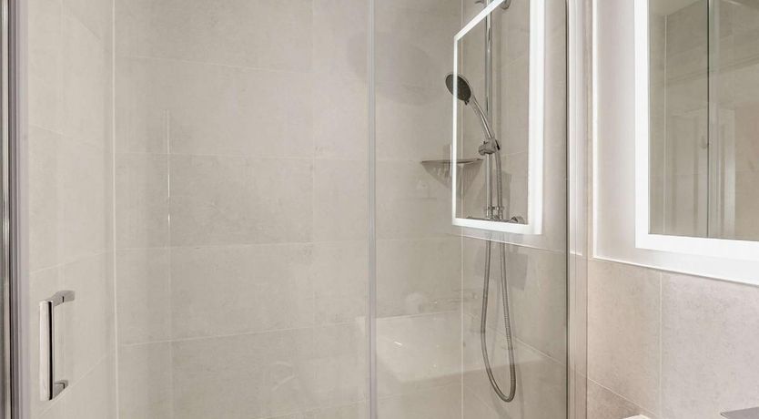 Photo of 3 Bed in Eastbourne