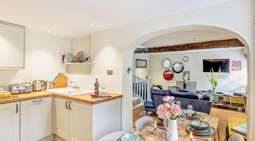 Photo of 2 Bed in Stow on the Wold