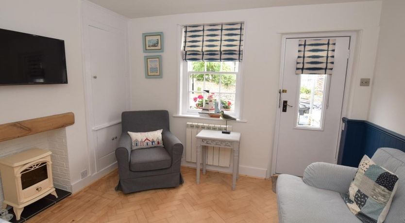 Photo of 1 Bed in Eastbourne