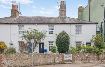 1 Bed in Eastbourne Holiday Cottage