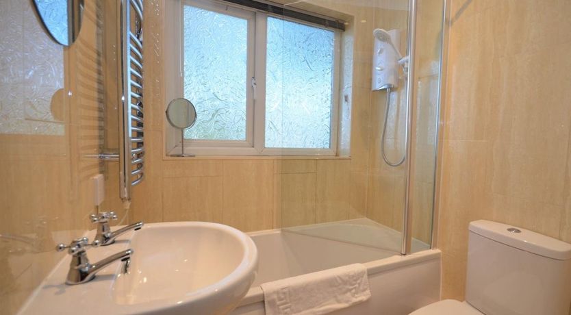 Photo of 2 Bed in Brixham