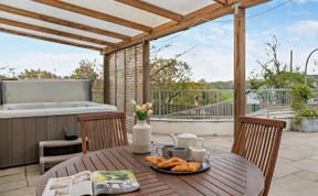 Photo of in High Bickington  (55322)