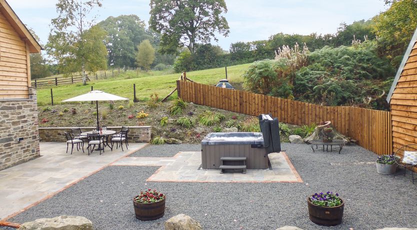 Photo of Tynddol Barn