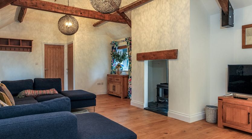 Photo of Woodmans Cottage @ Nables Farm