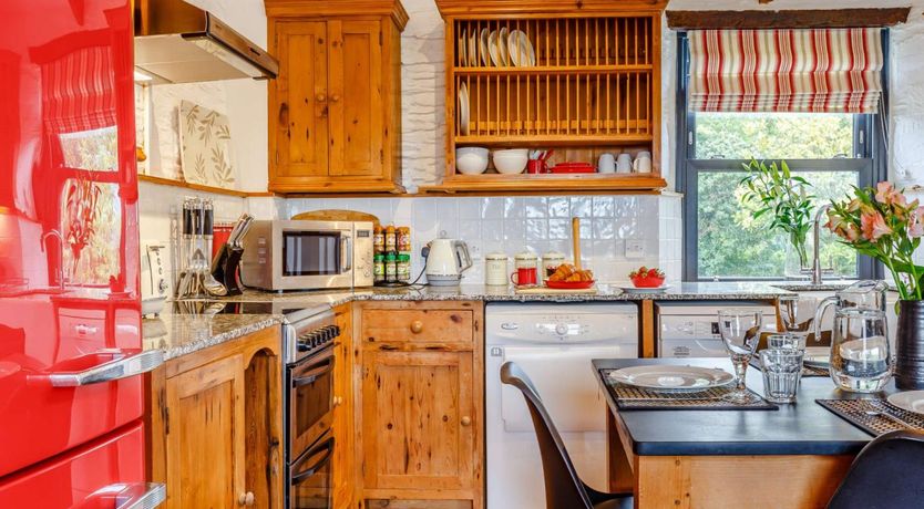 Photo of 2 Bed in Fowey