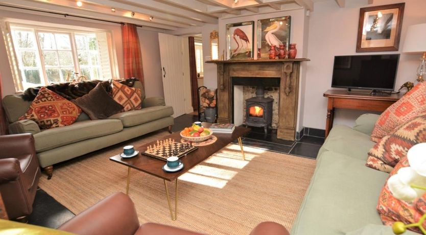 Photo of 4 Bed in Piddletrenthide