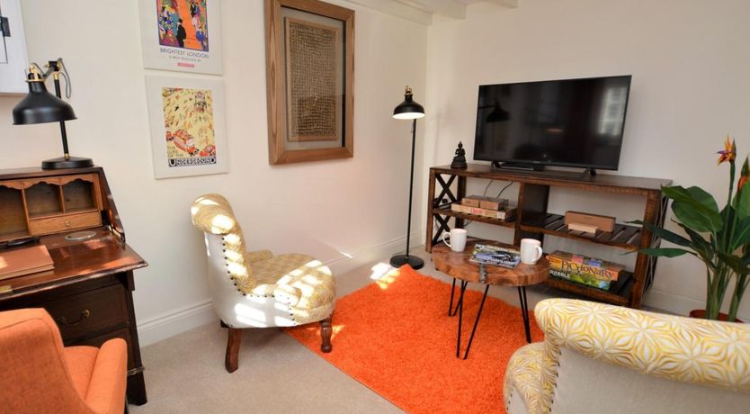 Photo of 4 Bed in Piddletrenthide