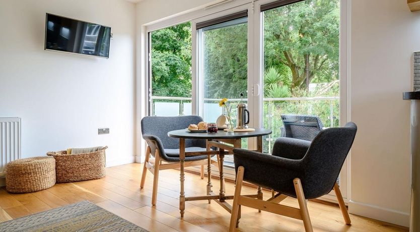 Photo of 1 Bed in Ilfracombe