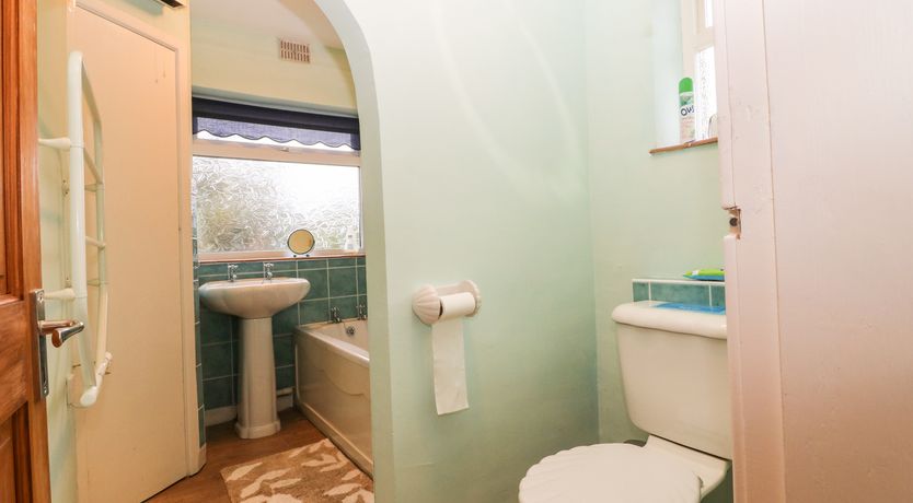 Photo of Bryn Lleuddad