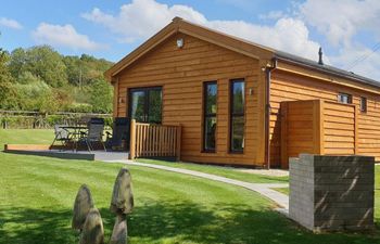 Log Cabin in Somerset Holiday Cottage