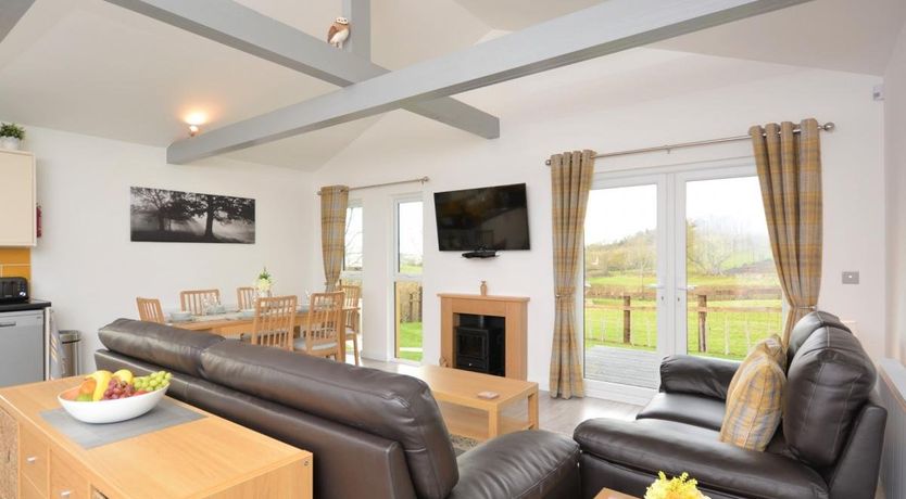 Photo of 3 Bed in Moorlinch