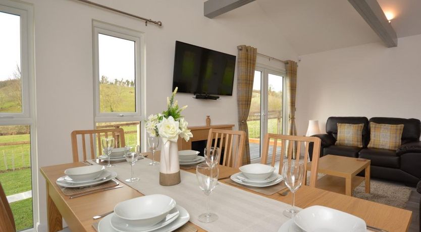 Photo of 3 Bed in Moorlinch