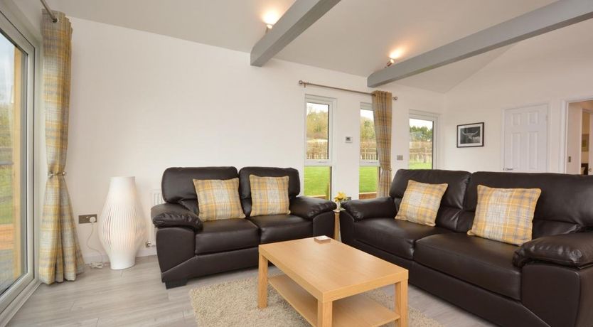 Photo of 3 Bed in Moorlinch