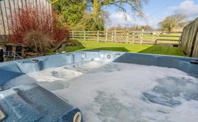 Photo of in Nantgaredig  (56410)