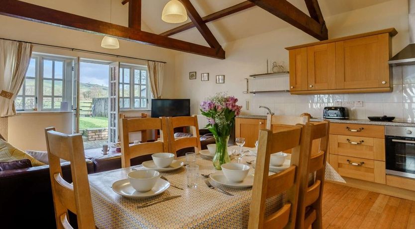 Photo of 3 Bed in Nantgaredig