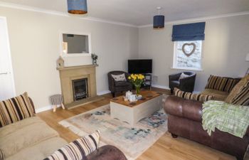 Oakdene Holiday Cottage