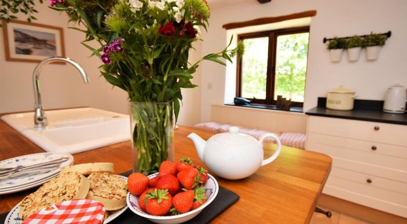 Photo of 3 Bed in Ash Mill