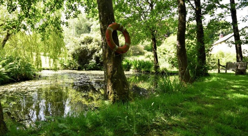 Photo of 3 Bed in Ash Mill