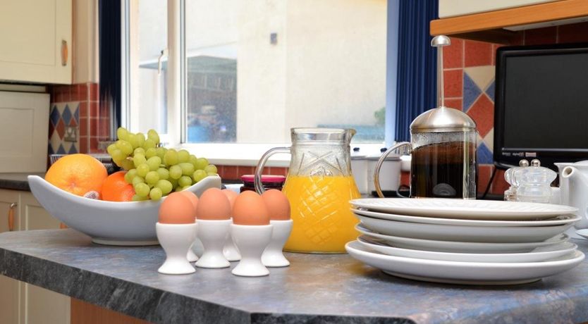 Photo of 5 Bed in Penally