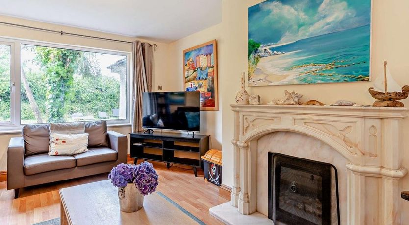 Photo of 5 Bed in Penally