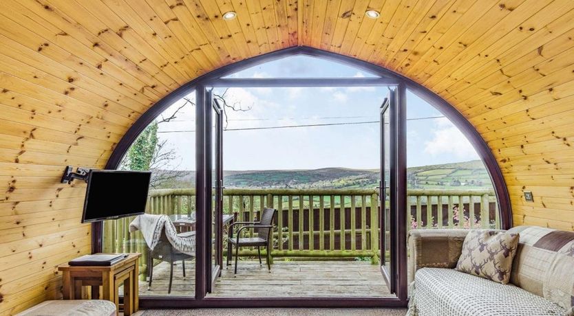 Photo of 1 Bed in South Brent