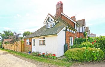 Hollyhocks Holiday Cottage