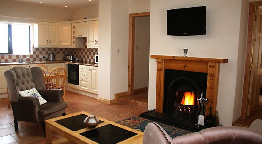 Photo of Claddaghduff 302 Gannoughs