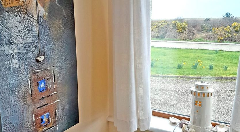 Photo of M039 Gweesalia, Bangor Erris