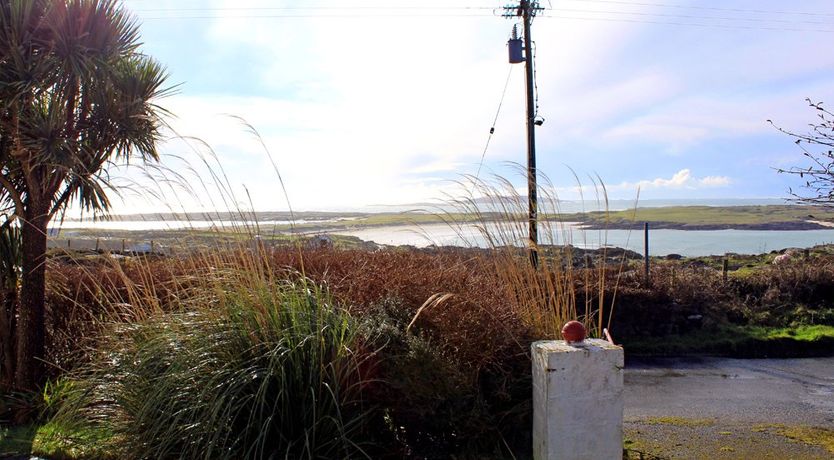 Photo of Roundstone 338 Ocean View