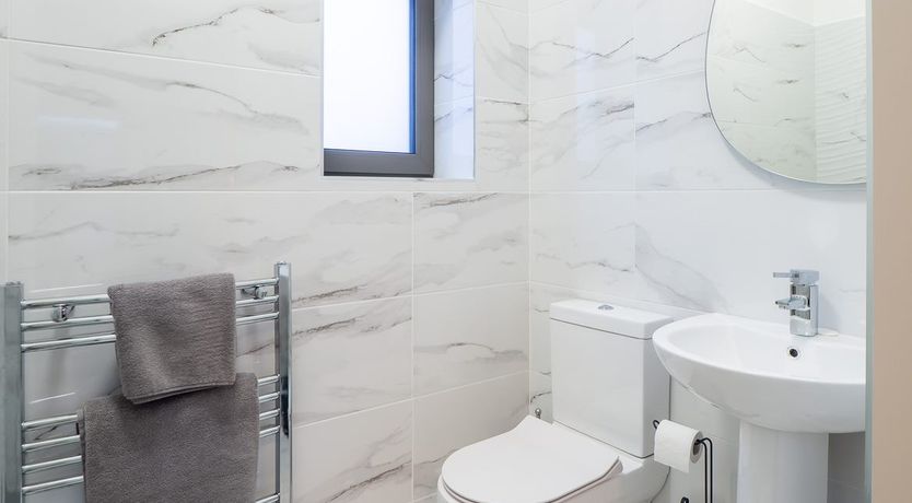 Photo of 400 Oyster House Letterfrack