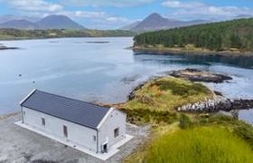 Photo of cashel-205-the-well-house