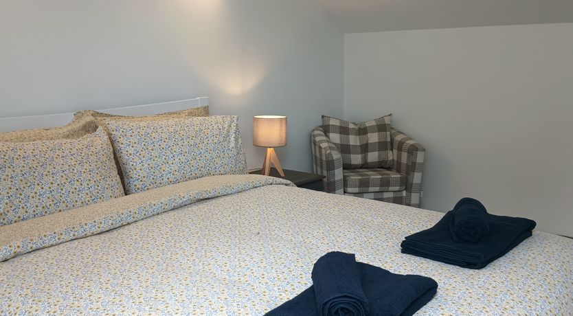 Photo of M044 An Teach Cloich 