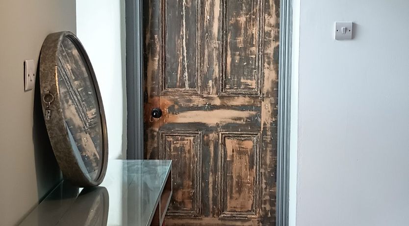 Photo of M044 An Teach Cloich 