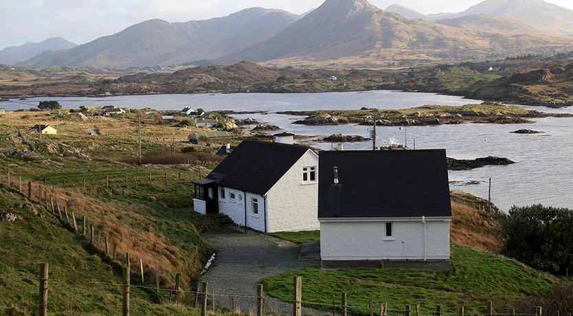 Photo of Letterfrack 106 Pier View