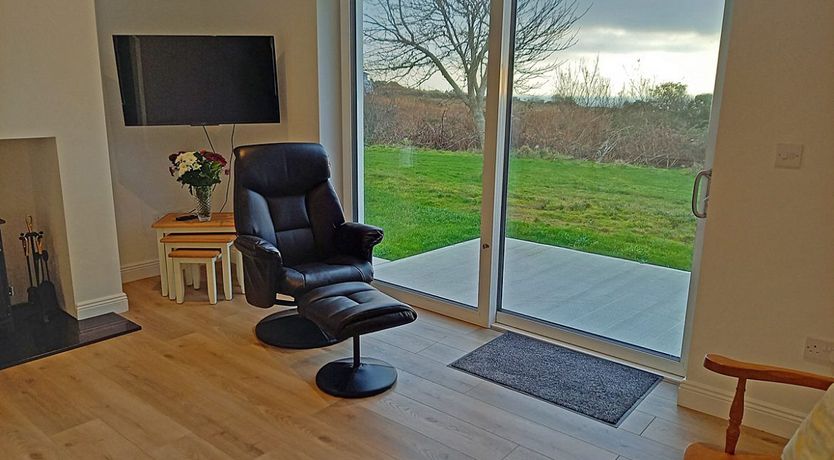 Photo of M030 Tigh Tharlaigh 3 Clew Bay