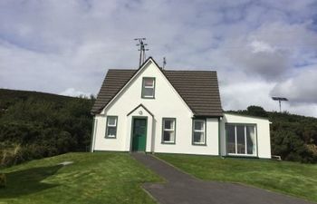 M031 Tigh Sheamuis 7 Clew Bay  Holiday Cottage